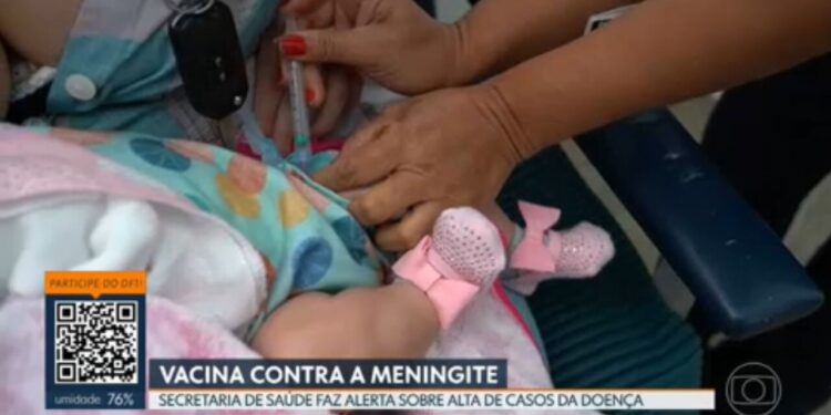 Confira os locais de vacinação abertos no DF neste sábado (23)